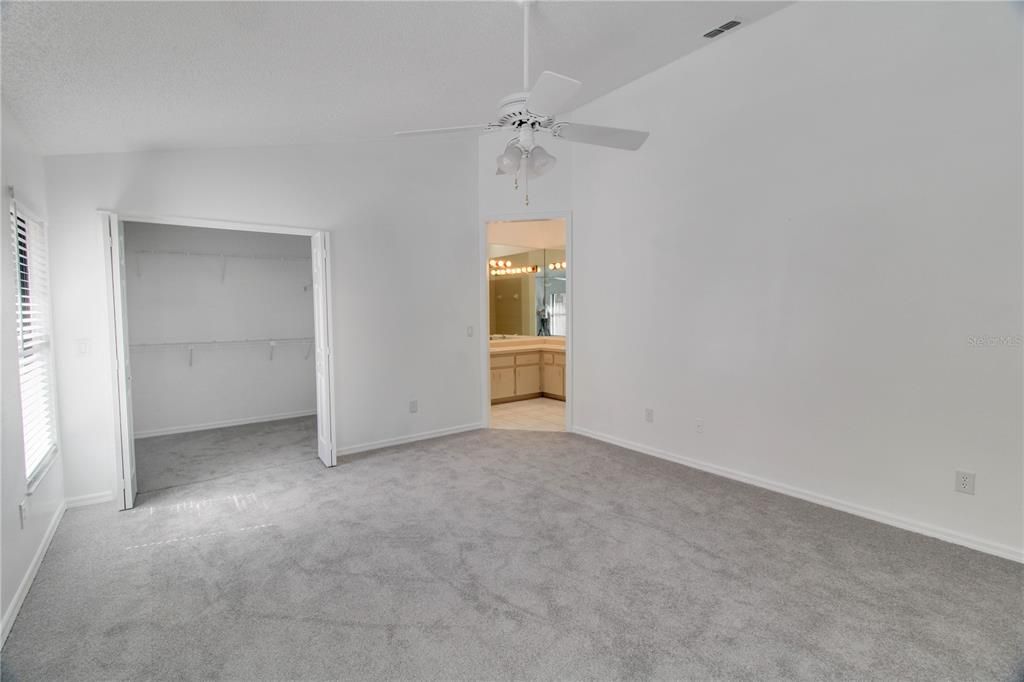 For Rent: $2,395 (3 beds, 2 baths, 1518 Square Feet)