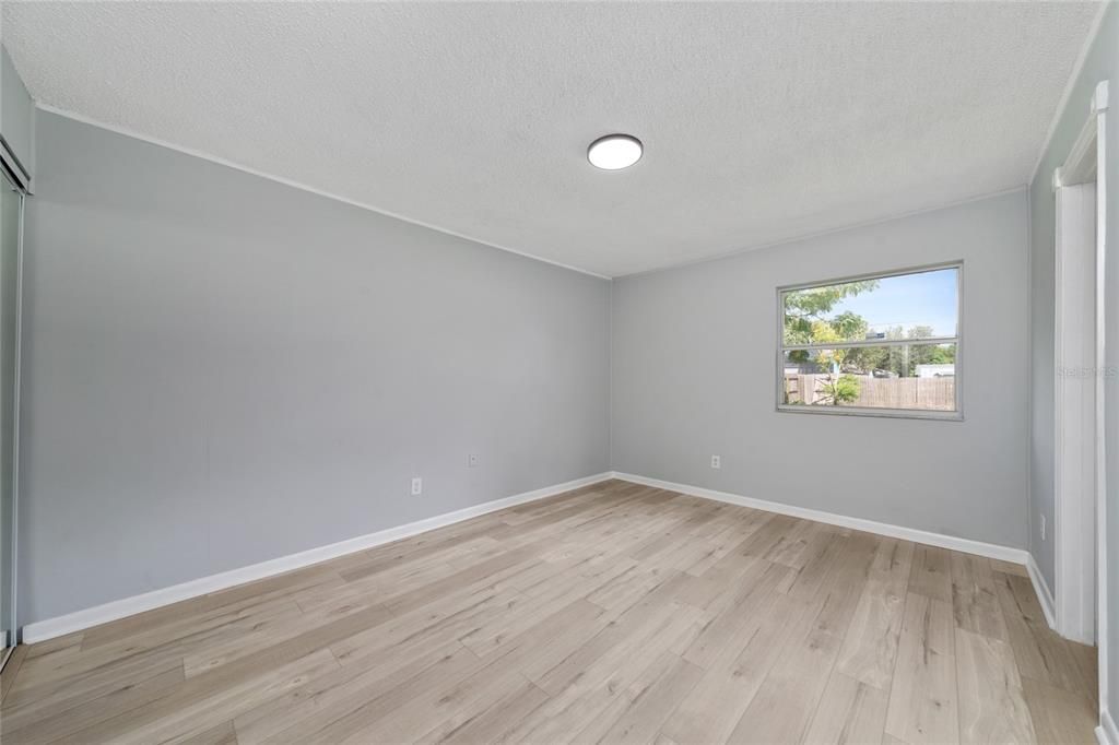 For Rent: $2,275 (4 beds, 2 baths, 1148 Square Feet)