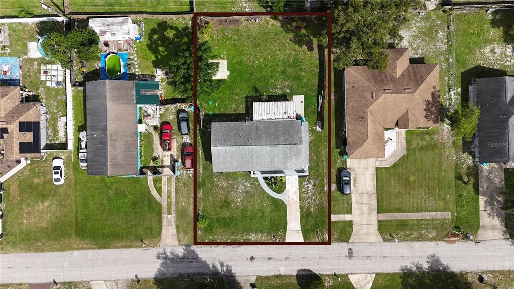 For Rent: $2,275 (4 beds, 2 baths, 1148 Square Feet)