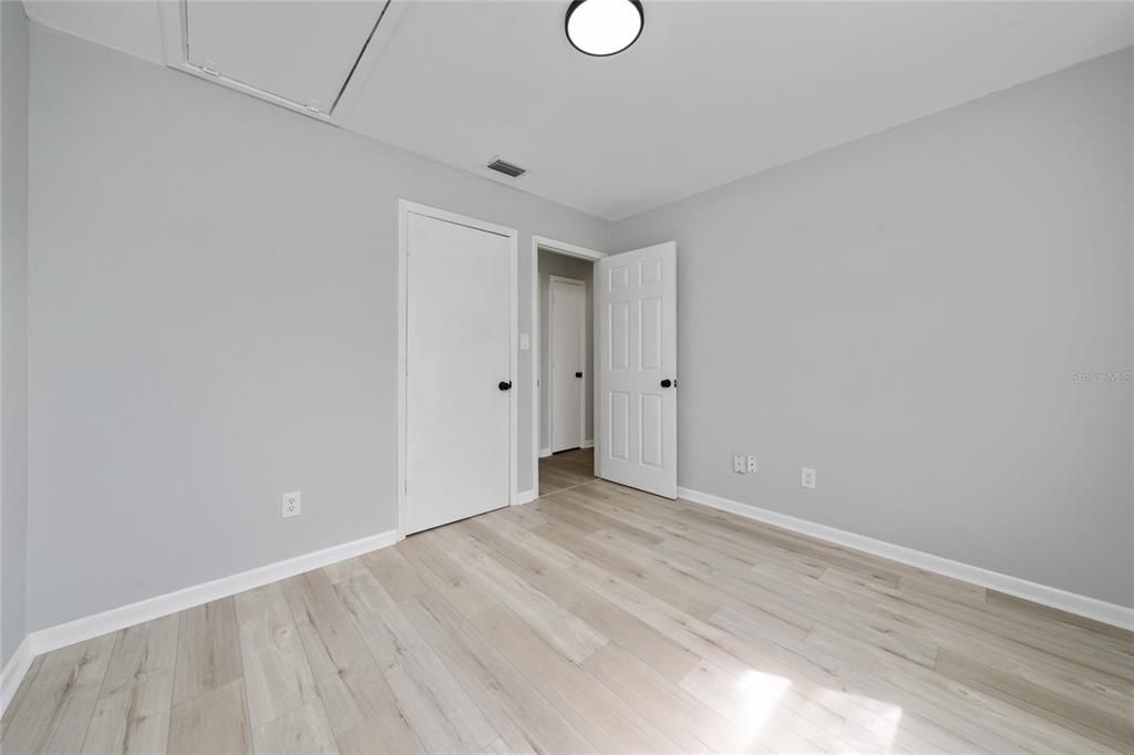 For Rent: $2,275 (4 beds, 2 baths, 1148 Square Feet)