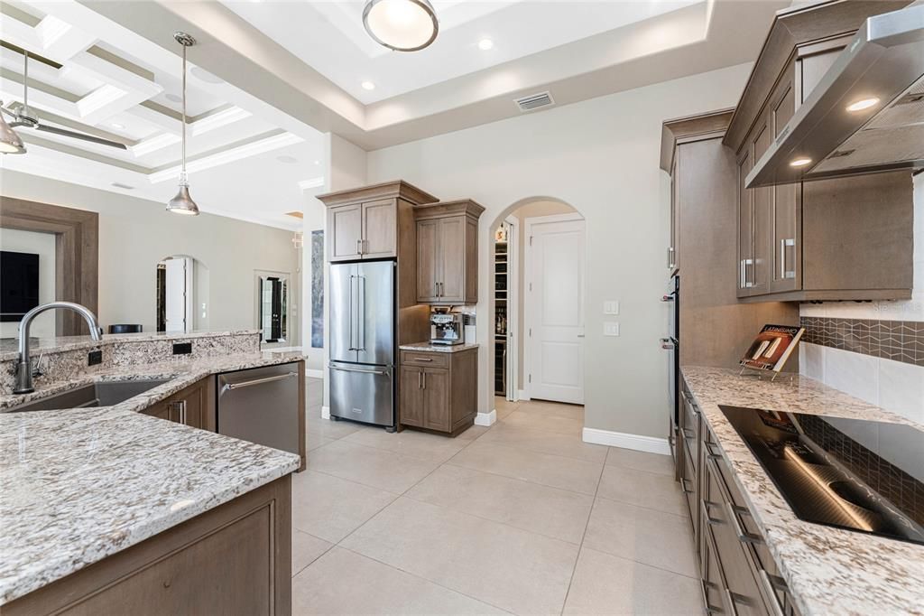 待售: $1,470,000 (3 贝兹, 3 浴室, 2549 平方英尺)