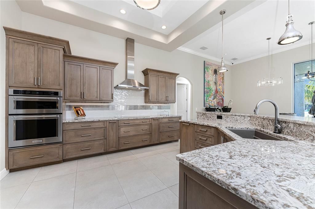 待售: $1,470,000 (3 贝兹, 3 浴室, 2549 平方英尺)