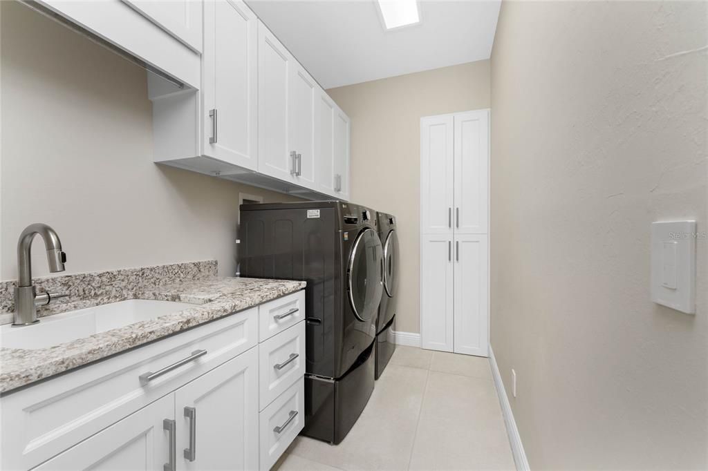 待售: $1,470,000 (3 贝兹, 3 浴室, 2549 平方英尺)