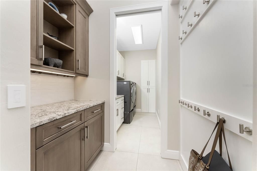 待售: $1,470,000 (3 贝兹, 3 浴室, 2549 平方英尺)