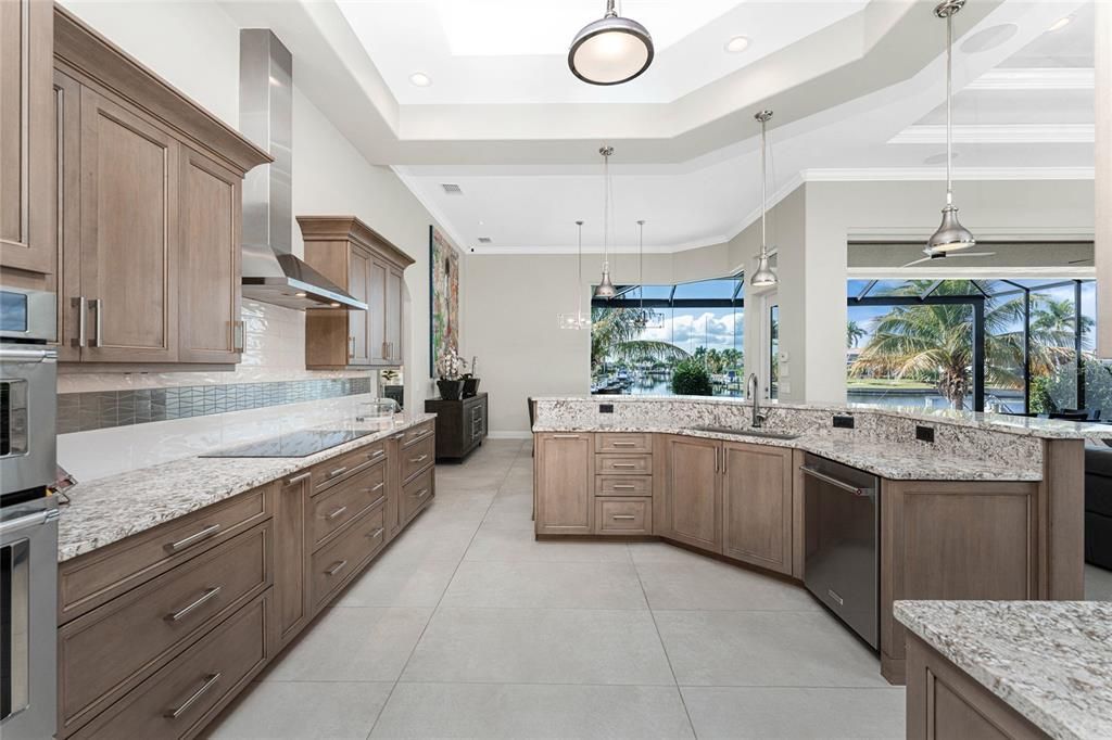 待售: $1,470,000 (3 贝兹, 3 浴室, 2549 平方英尺)