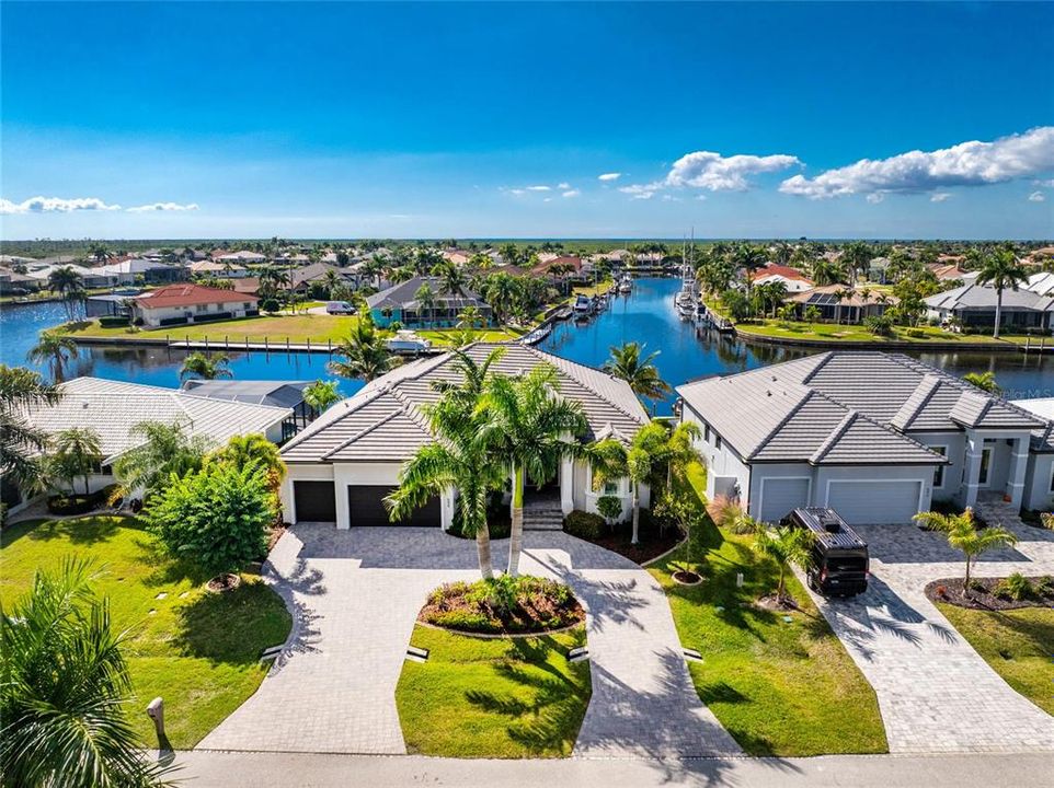 待售: $1,470,000 (3 贝兹, 3 浴室, 2549 平方英尺)