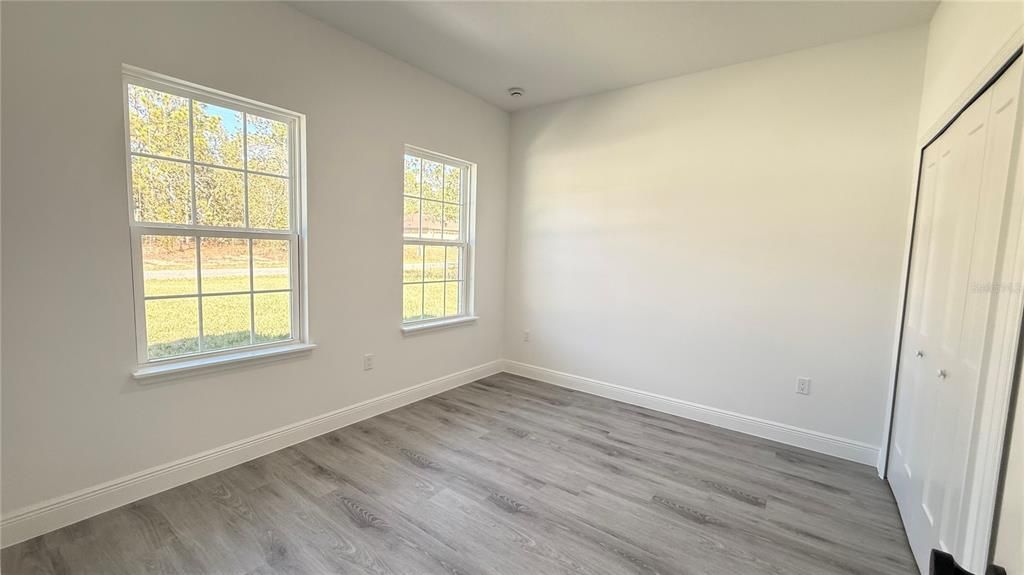 出租: $2,100 (4 贝兹, 2 浴室, 1774 平方英尺)