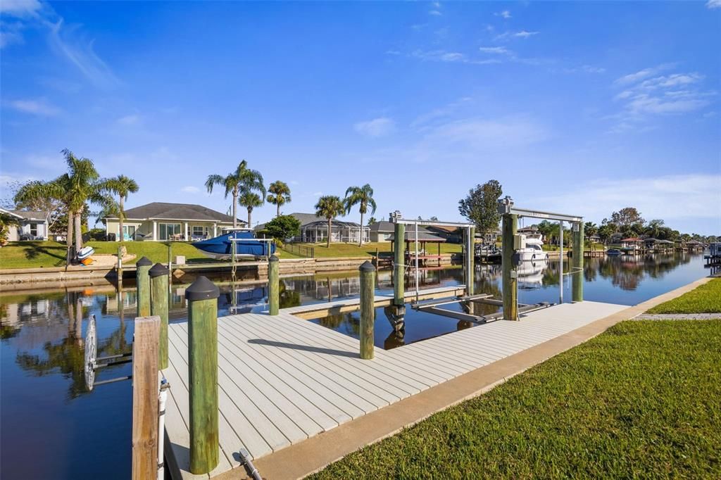 Под контрактом: $632,700 (3 спален, 2 ванн, 1852 Квадратных фут)