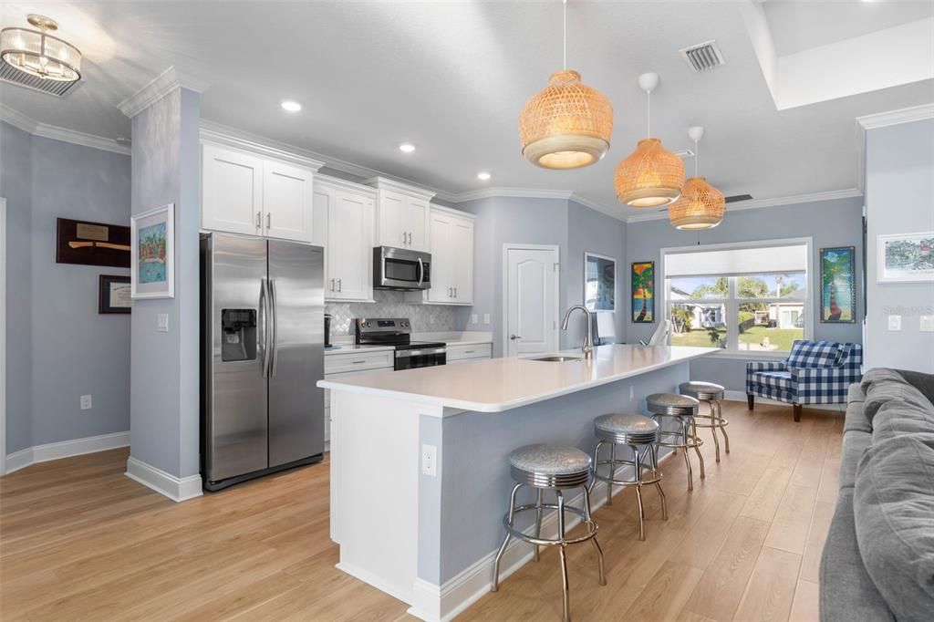 Под контрактом: $632,700 (3 спален, 2 ванн, 1852 Квадратных фут)