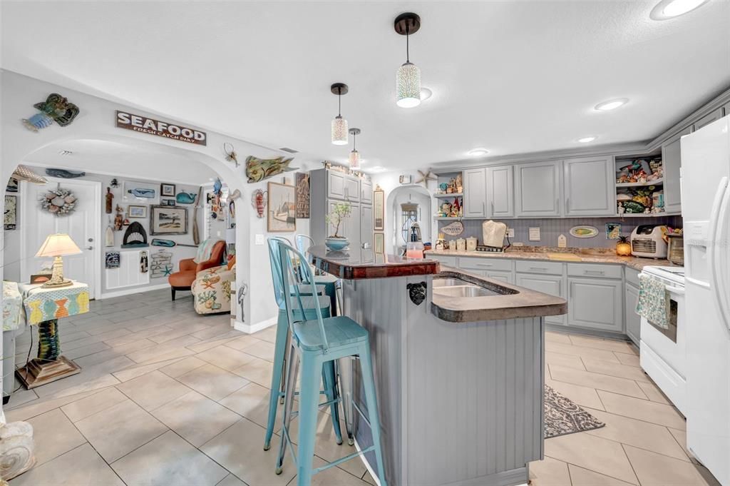 For Sale: $329,900 (4 beds, 2 baths, 1858 Square Feet)