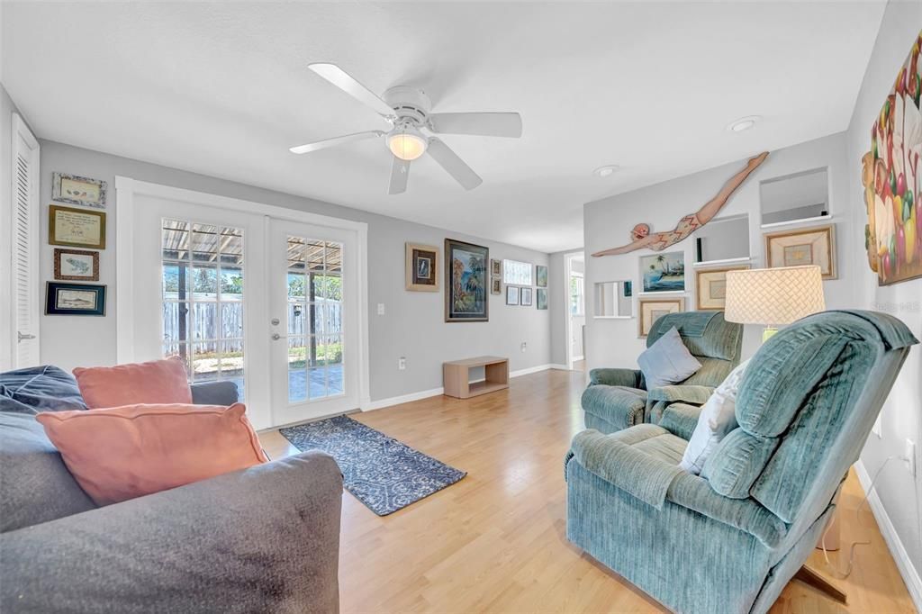 For Sale: $329,900 (4 beds, 2 baths, 1858 Square Feet)