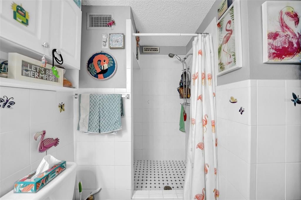 For Sale: $329,900 (4 beds, 2 baths, 1858 Square Feet)