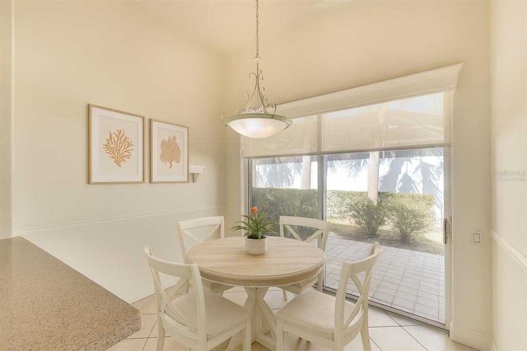 For Sale: $475,000 (2 beds, 2 baths, 1933 Square Feet)