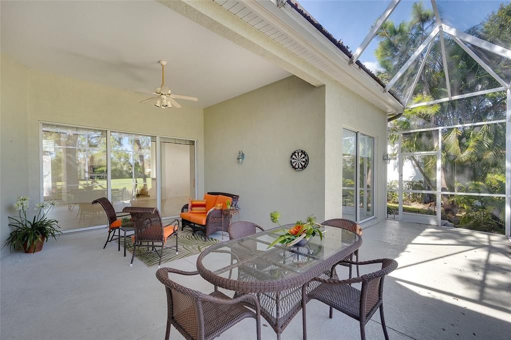 For Sale: $475,000 (2 beds, 2 baths, 1933 Square Feet)