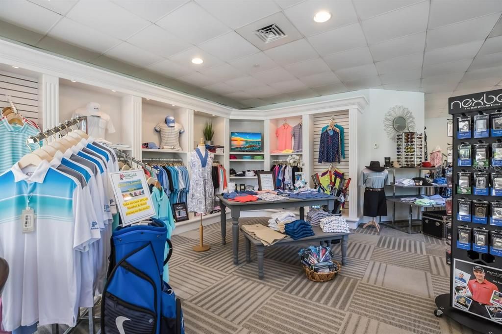 For Sale: $475,000 (2 beds, 2 baths, 1933 Square Feet)