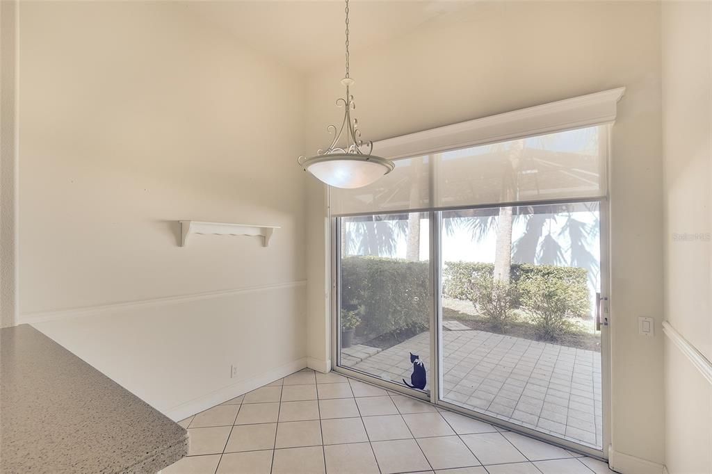 For Sale: $475,000 (2 beds, 2 baths, 1933 Square Feet)