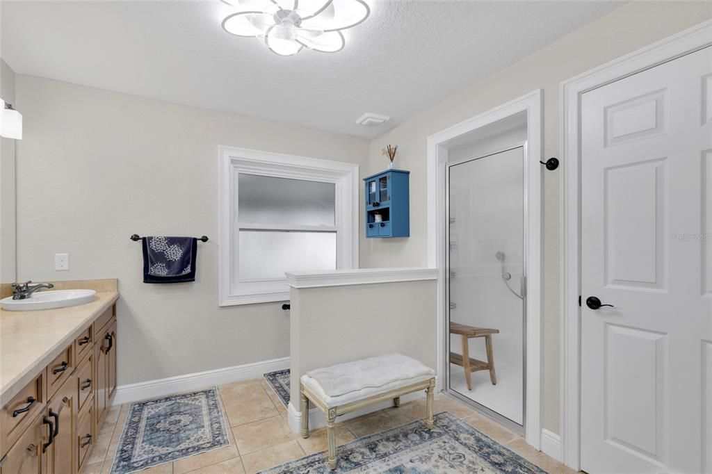 For Sale: $575,000 (3 beds, 2 baths, 2356 Square Feet)