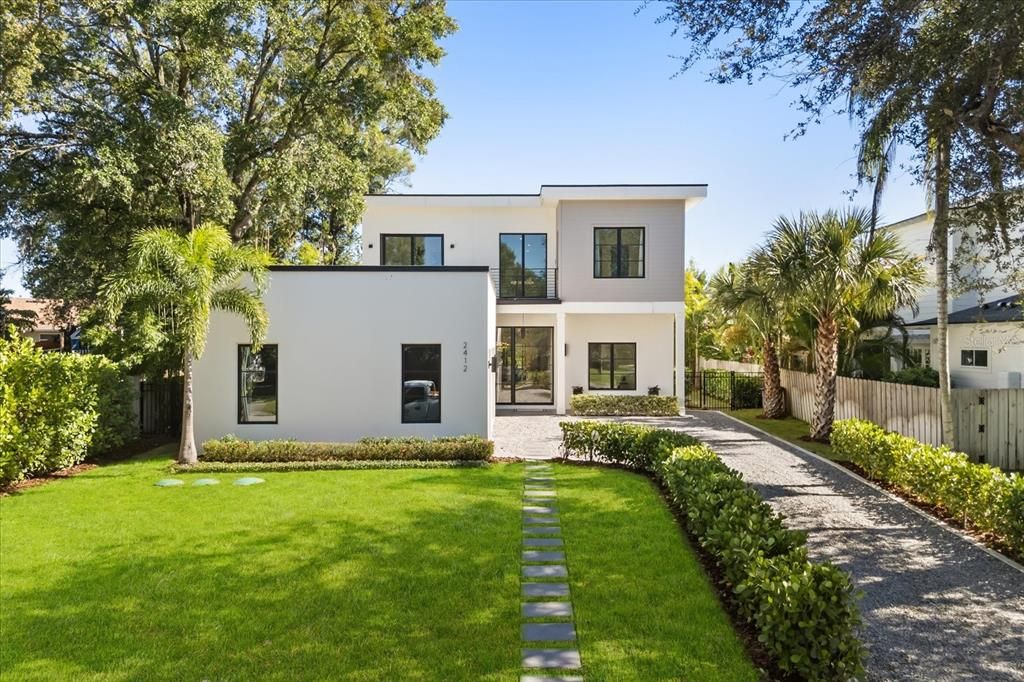 En Venta: $2,350,000 (5 camas, 6 baños, 4506 Pies cuadrados)