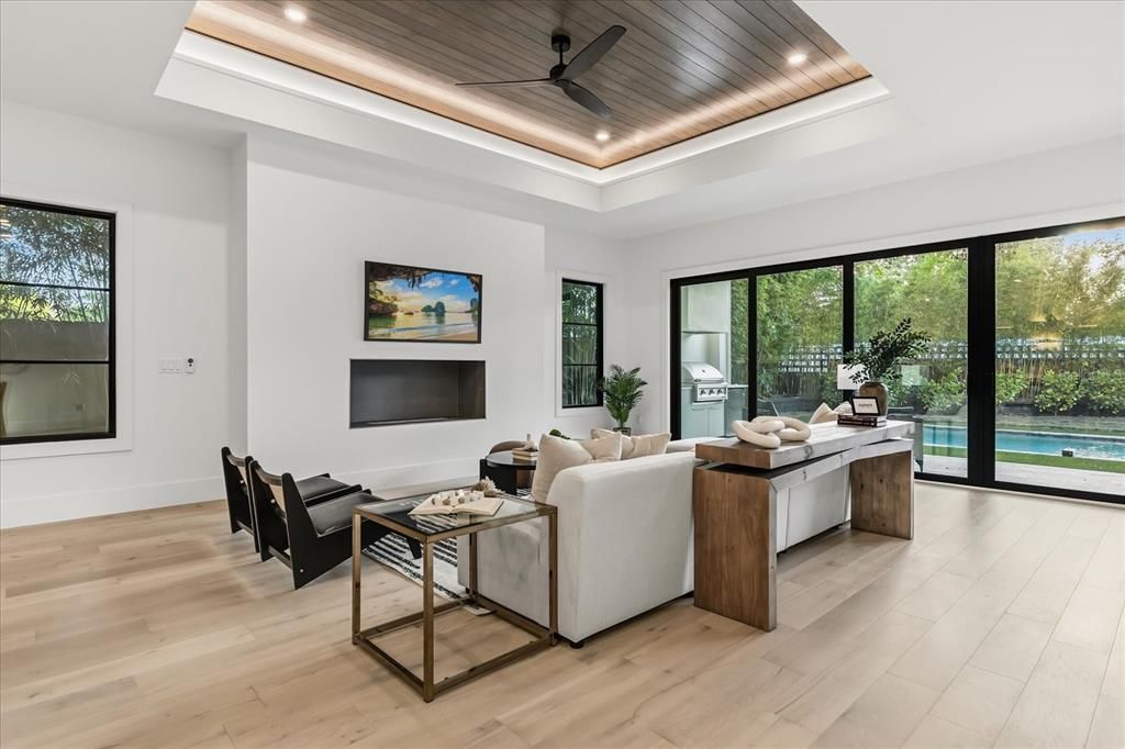 En Venta: $2,350,000 (5 camas, 6 baños, 4506 Pies cuadrados)