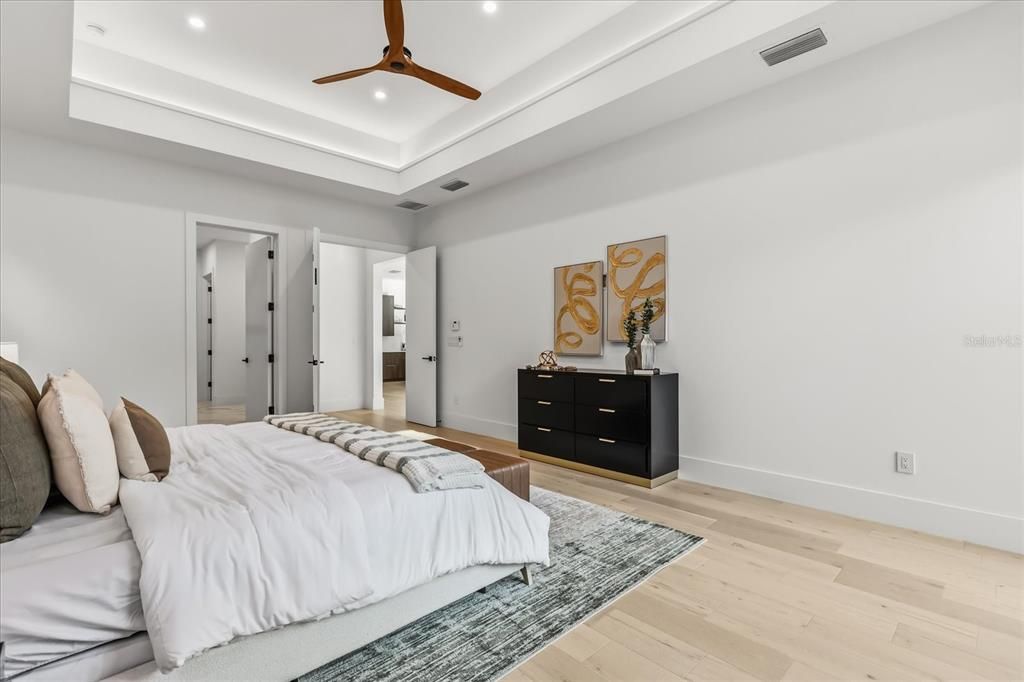 En Venta: $2,350,000 (5 camas, 6 baños, 4506 Pies cuadrados)