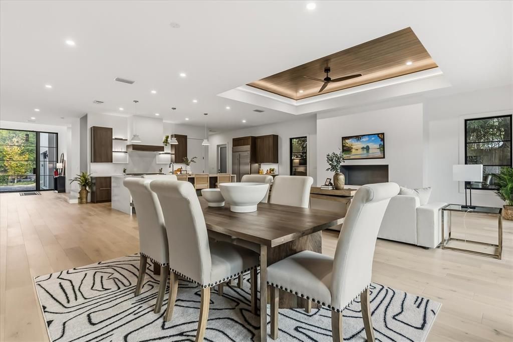 En Venta: $2,350,000 (5 camas, 6 baños, 4506 Pies cuadrados)