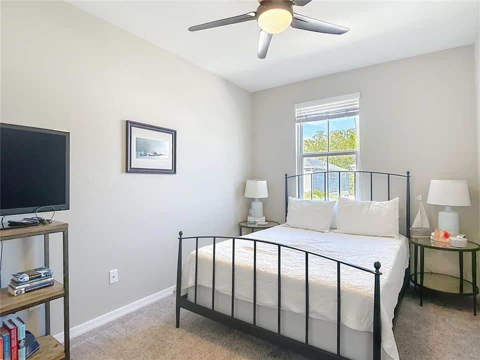 Active With Contract: $374,000 (3 beds, 2 baths, 1920 Square Feet)