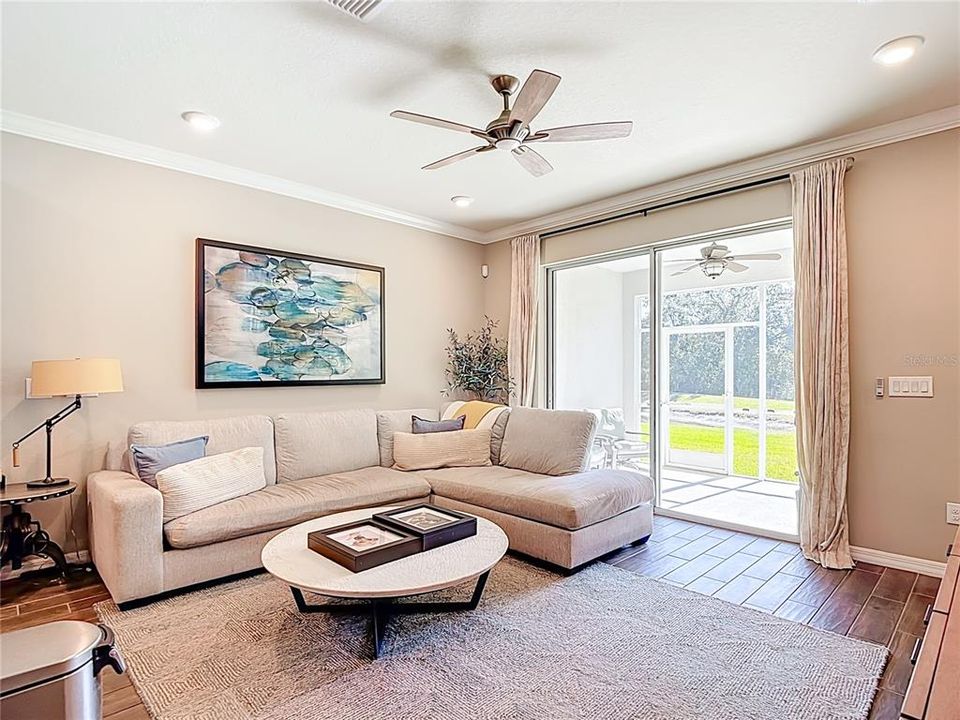 Active With Contract: $374,000 (3 beds, 2 baths, 1920 Square Feet)