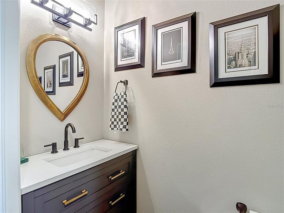 Active With Contract: $374,000 (3 beds, 2 baths, 1920 Square Feet)