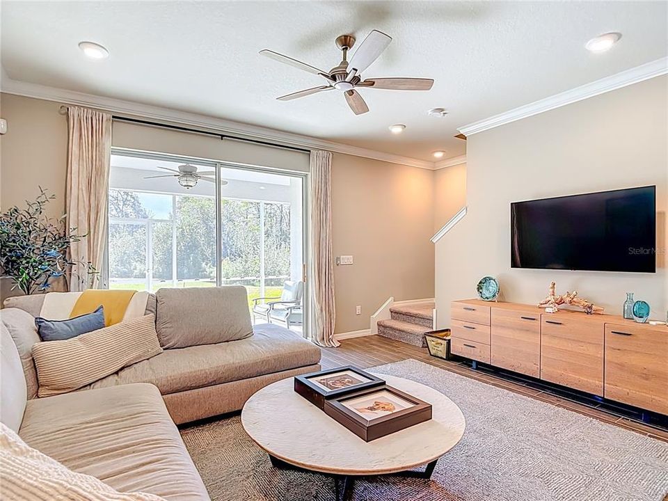 Active With Contract: $374,000 (3 beds, 2 baths, 1920 Square Feet)