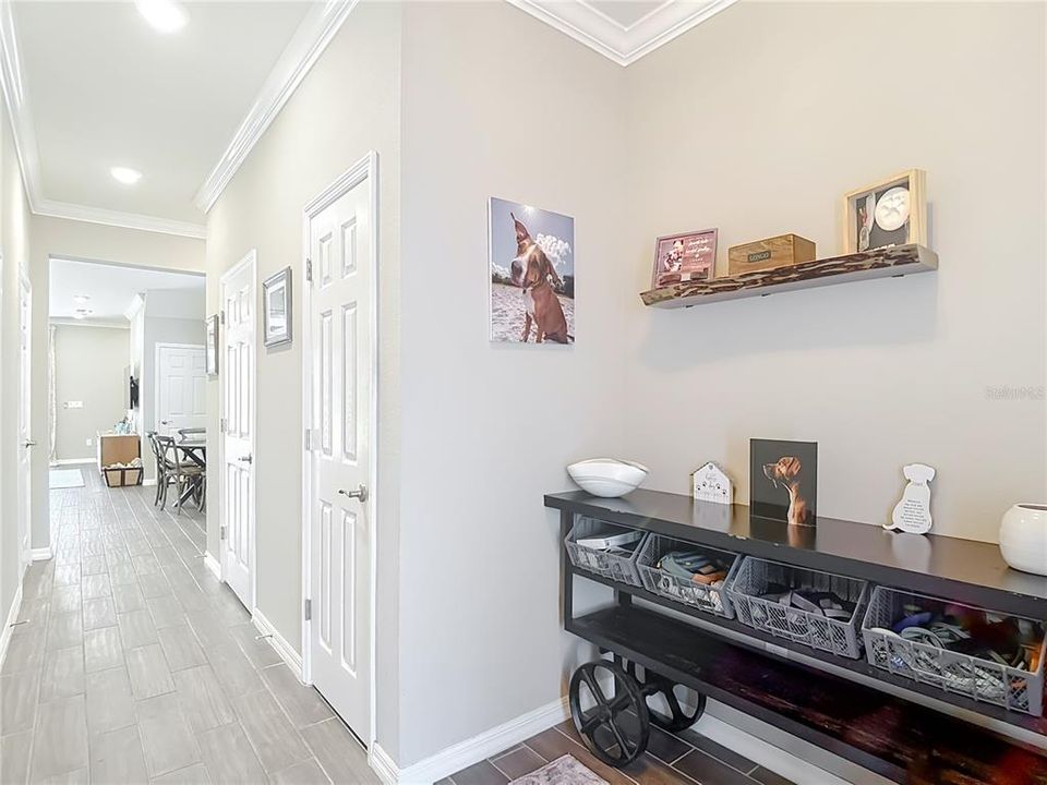 Active With Contract: $374,000 (3 beds, 2 baths, 1920 Square Feet)