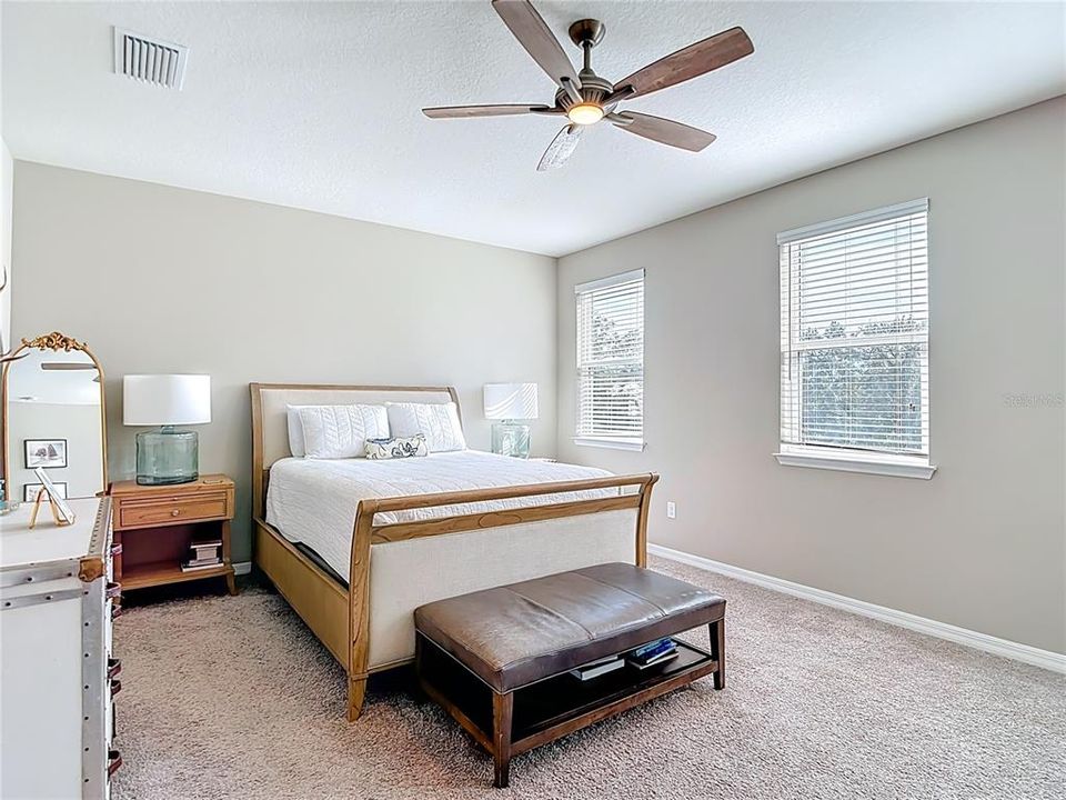 Active With Contract: $374,000 (3 beds, 2 baths, 1920 Square Feet)