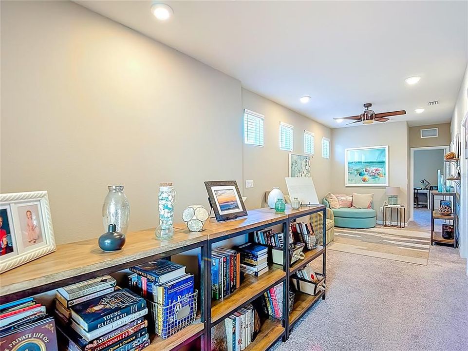 Active With Contract: $374,000 (3 beds, 2 baths, 1920 Square Feet)