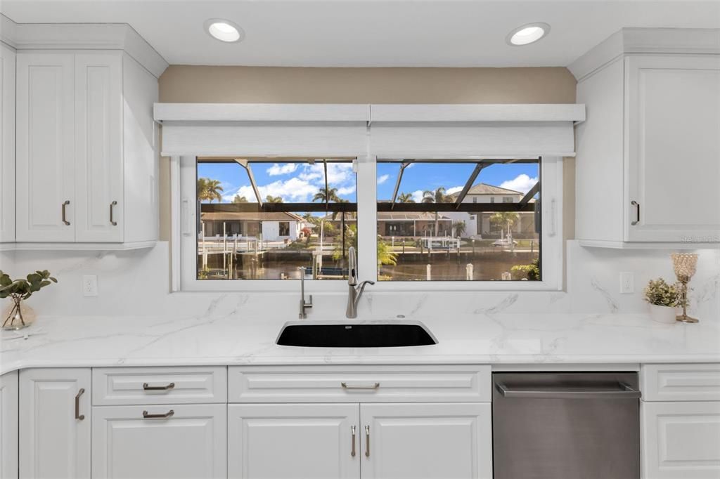 待售: $999,000 (3 贝兹, 3 浴室, 2731 平方英尺)