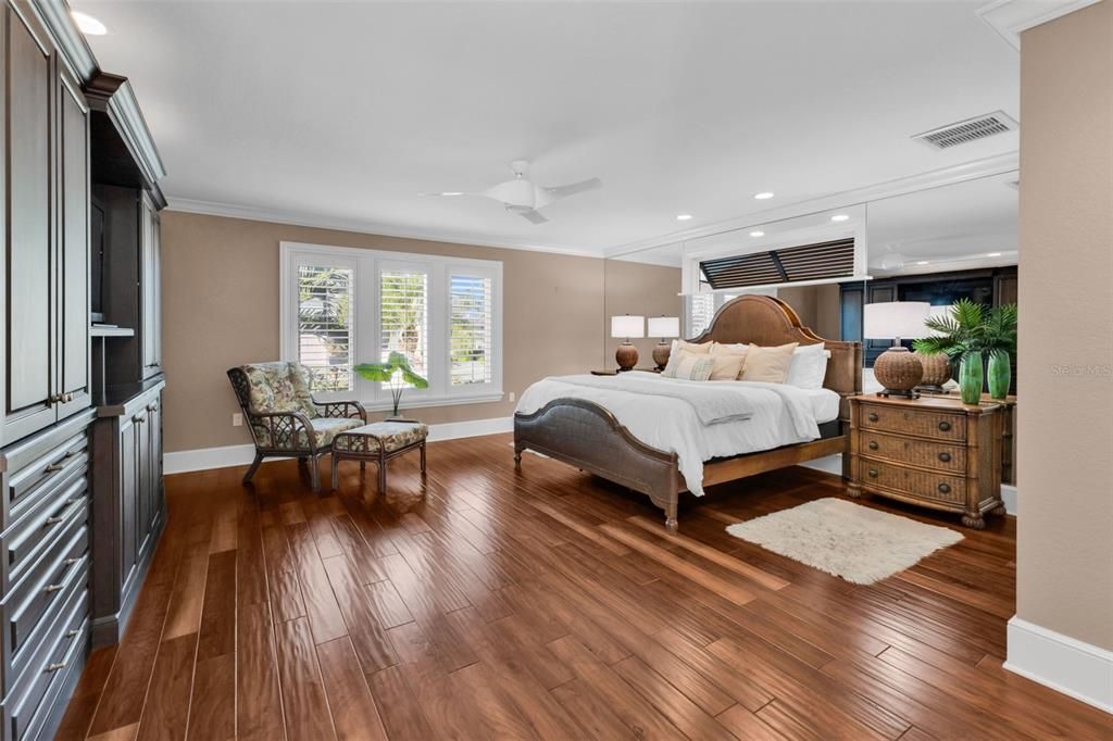 待售: $999,000 (3 贝兹, 3 浴室, 2731 平方英尺)