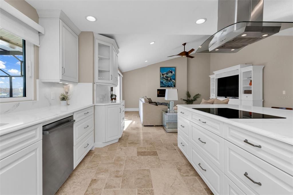 待售: $999,000 (3 贝兹, 3 浴室, 2731 平方英尺)