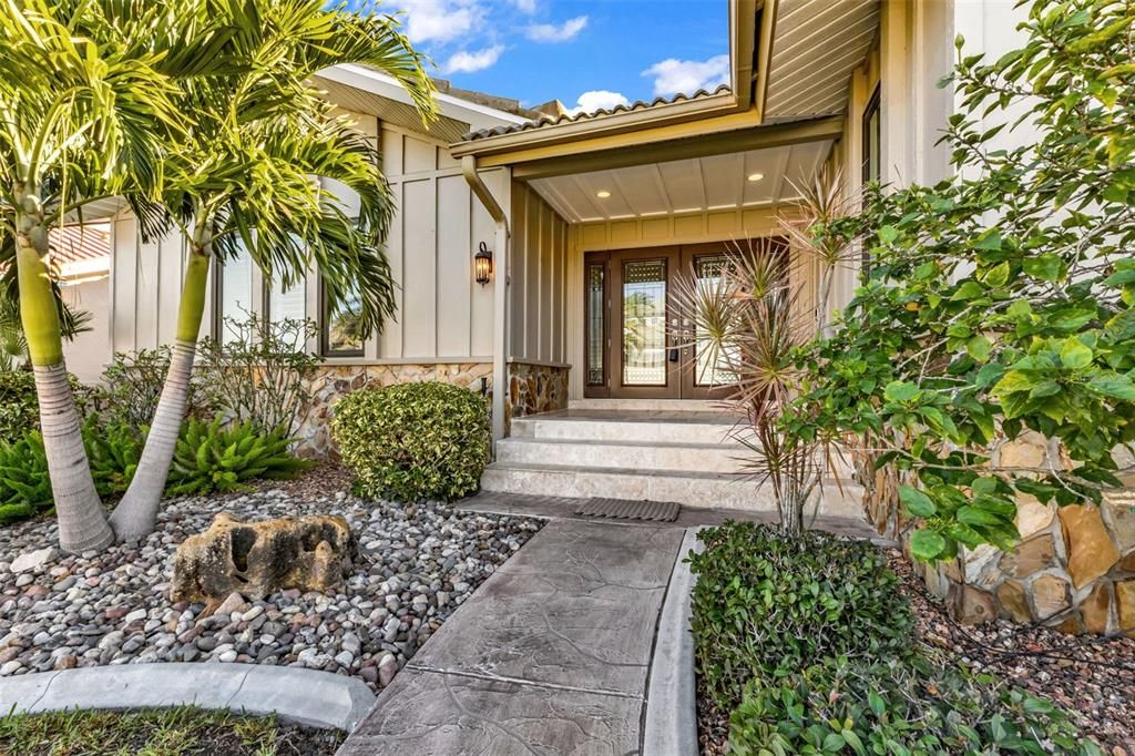 待售: $999,000 (3 贝兹, 3 浴室, 2731 平方英尺)