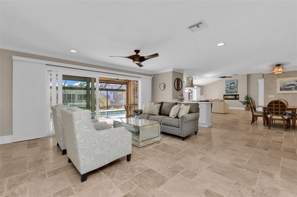 待售: $999,000 (3 贝兹, 3 浴室, 2731 平方英尺)