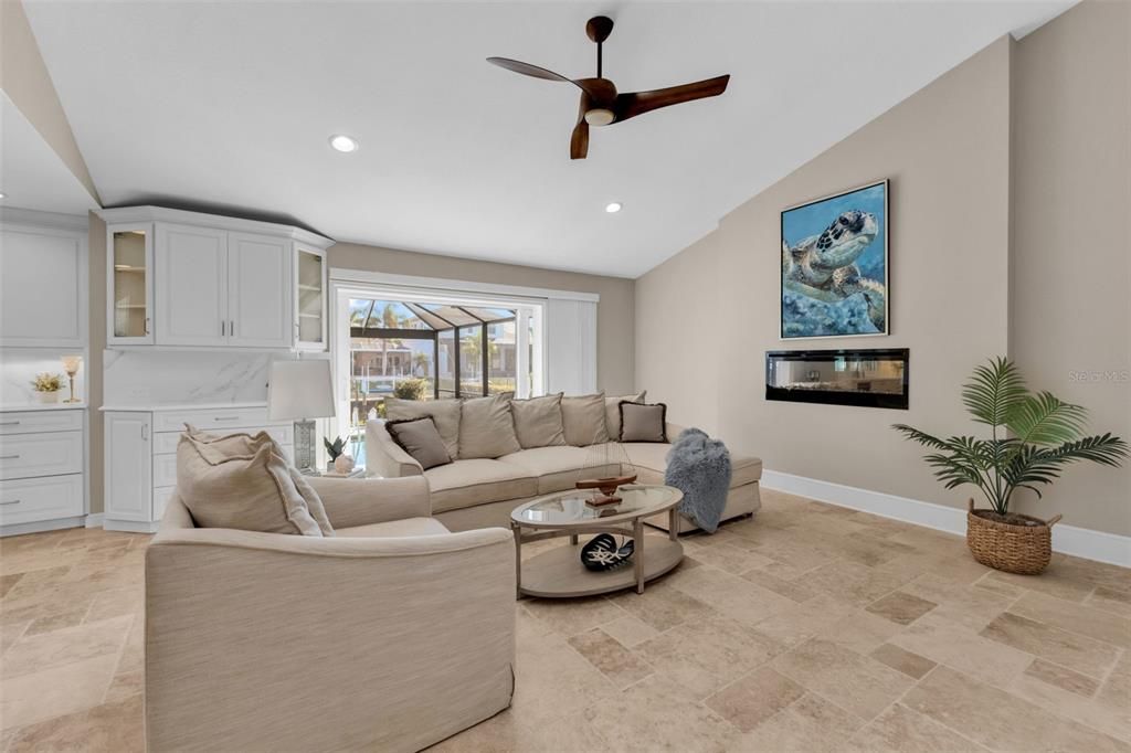 待售: $999,000 (3 贝兹, 3 浴室, 2731 平方英尺)