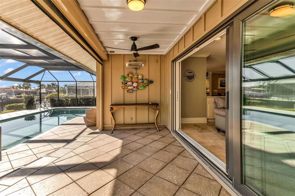 待售: $999,000 (3 贝兹, 3 浴室, 2731 平方英尺)