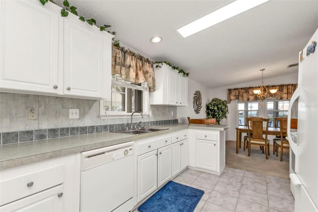 待售: $399,000 (3 贝兹, 2 浴室, 1512 平方英尺)