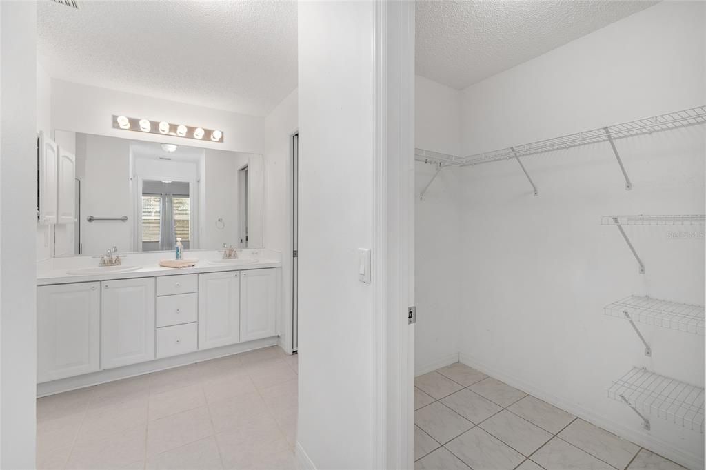 На продажу: $416,000 (3 спален, 2 ванн, 1667 Квадратных фут)