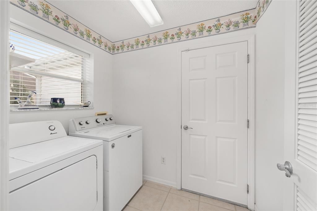 На продажу: $416,000 (3 спален, 2 ванн, 1667 Квадратных фут)