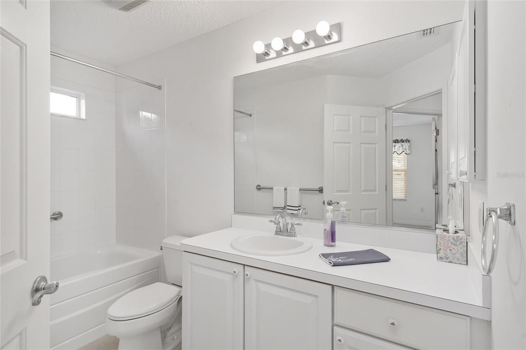 На продажу: $416,000 (3 спален, 2 ванн, 1667 Квадратных фут)