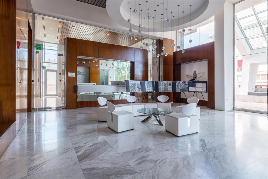 En Renta: $4,750 (2 camas, 2 baños, 1126 Pies cuadrados)