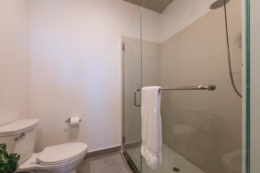 En Renta: $4,750 (2 camas, 2 baños, 1126 Pies cuadrados)