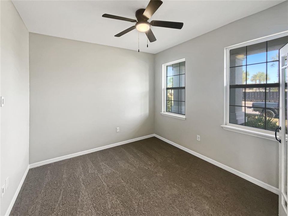 Active With Contract: $523,000 (5 beds, 3 baths, 2756 Square Feet)