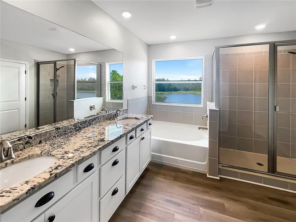 Active With Contract: $523,000 (5 beds, 3 baths, 2756 Square Feet)