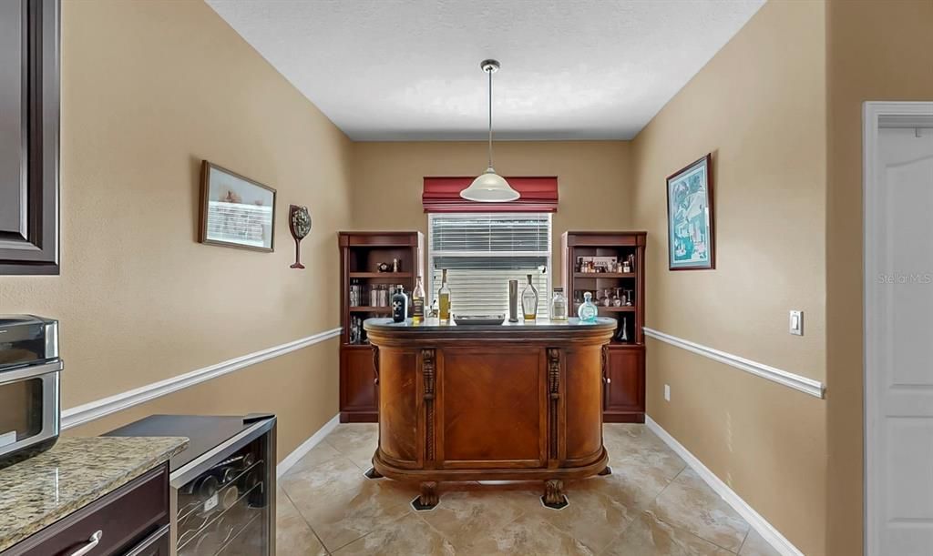 На продажу: $389,900 (4 спален, 3 ванн, 2264 Квадратных фут)