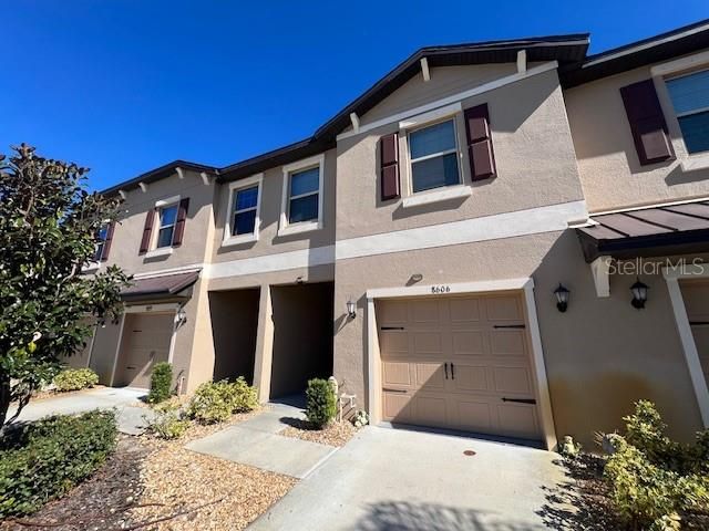 For Rent: $2,200 (3 beds, 2 baths, 1666 Square Feet)