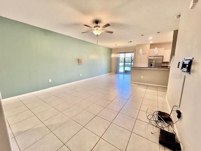 For Rent: $2,200 (3 beds, 2 baths, 1666 Square Feet)